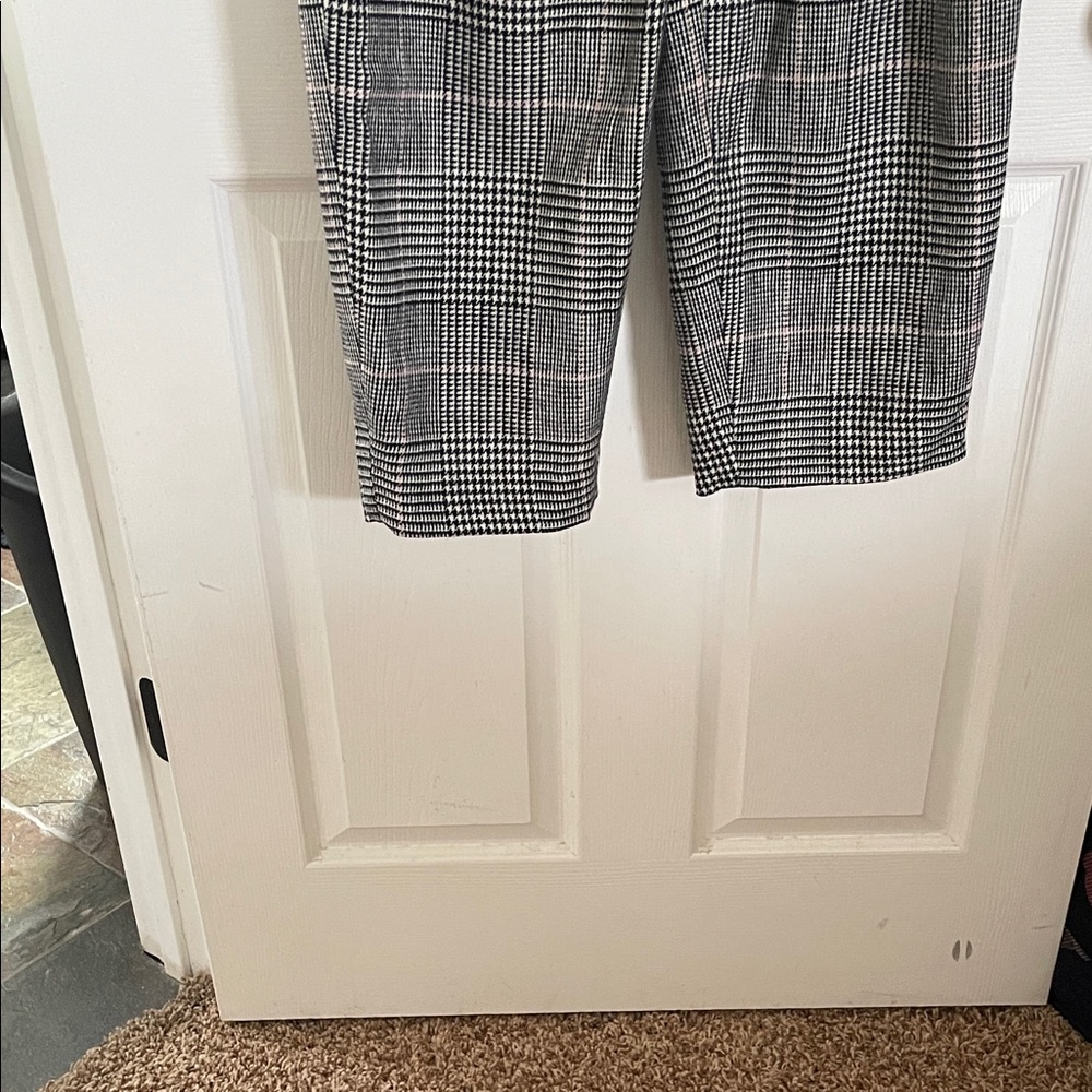 J. Crew Gray and Black Glen Plaid Cropped Trousers - Picture 2 of 7